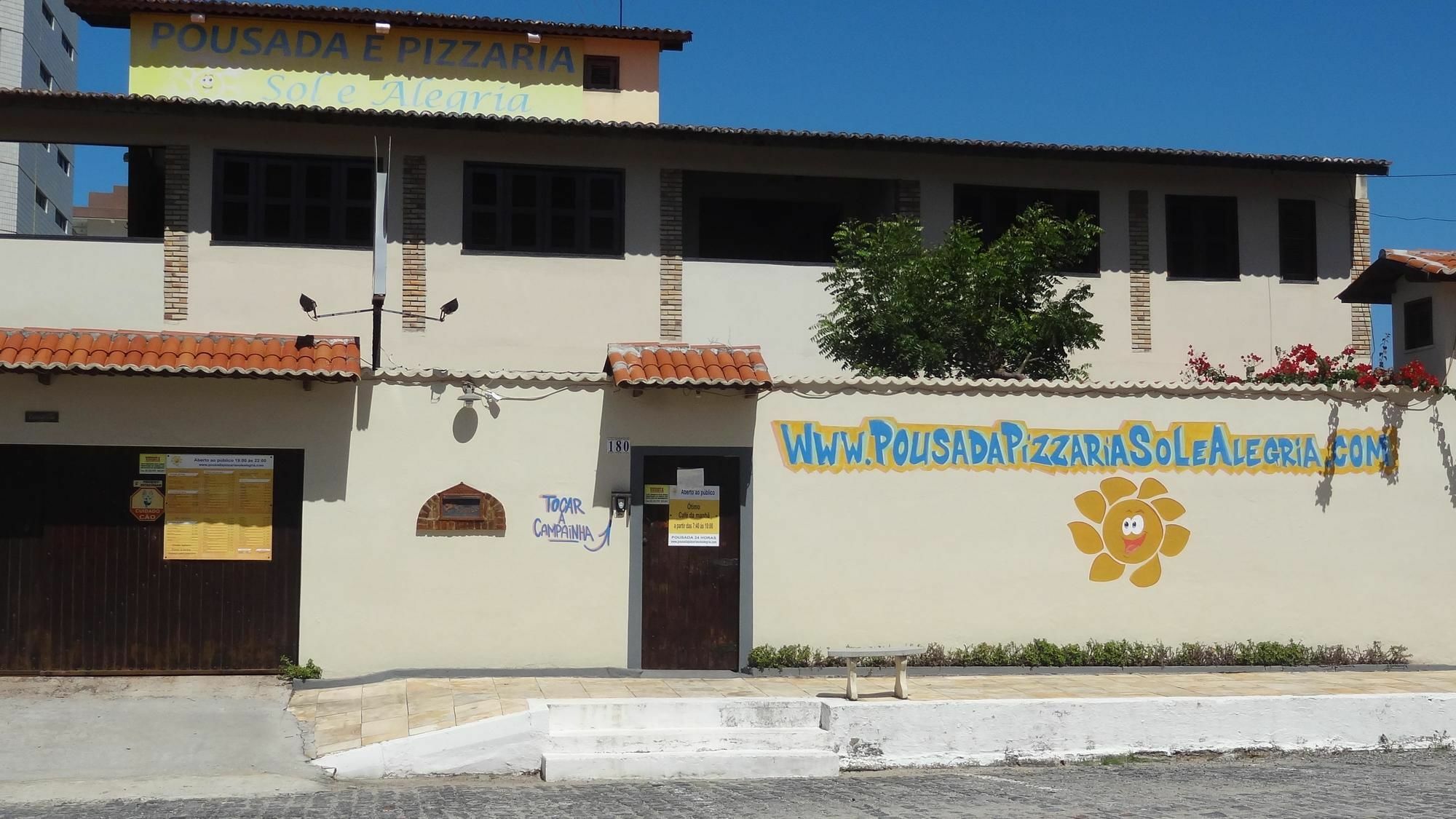 Pousada E Pizzaria Sol E Alegria Форталеза Экстерьер фото